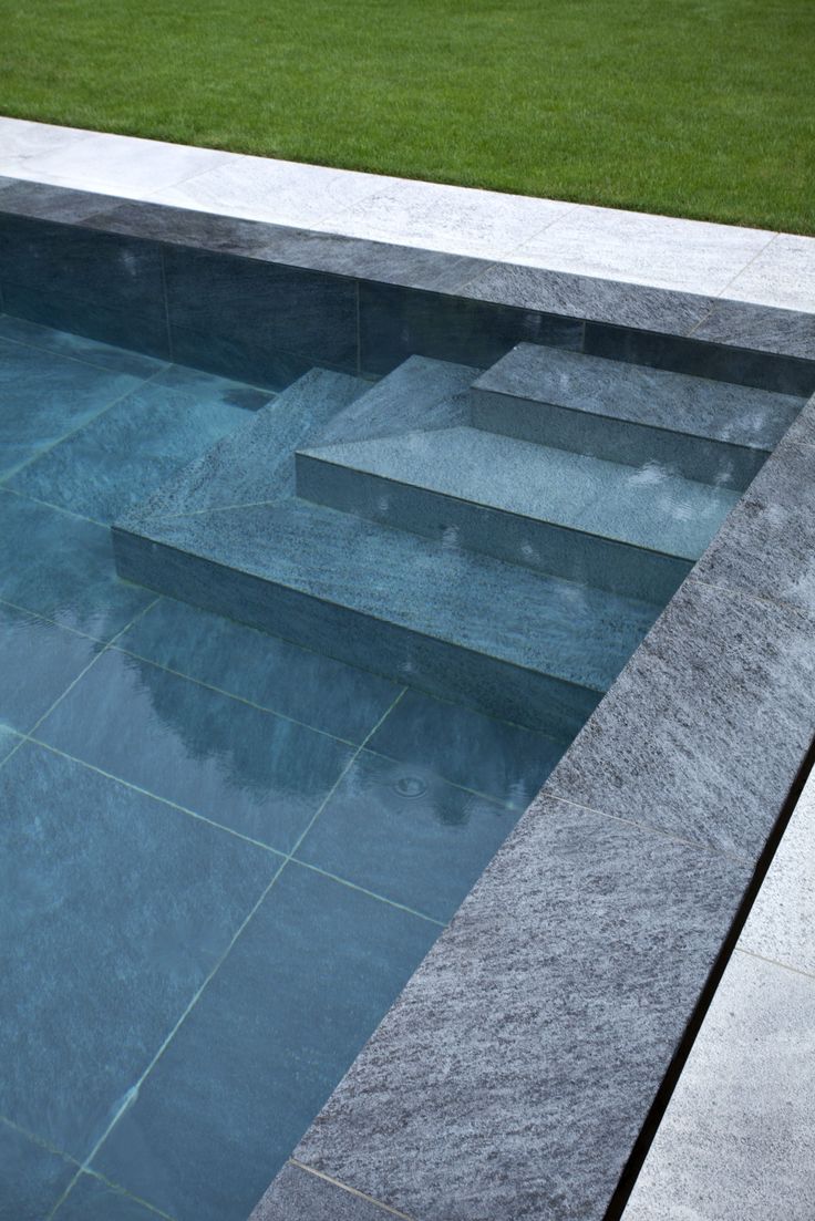 revestimento borda de piscina granito